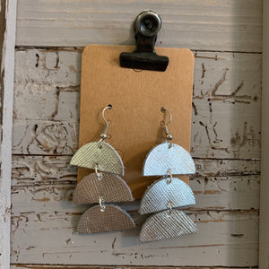 Silver Texture Dangle Leather Earrings